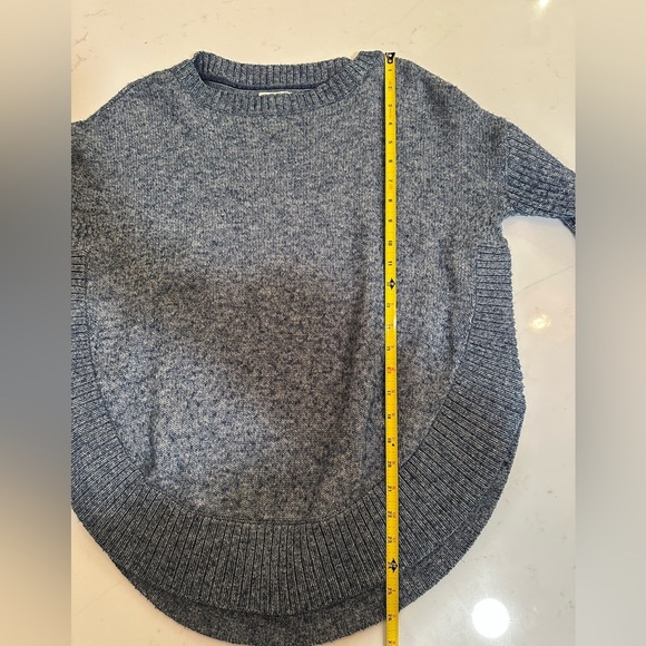 Sundance Valeria Women’s Sweater Small Round Hem Side Slit Vented Pullover Blue - Picture 10 of 10